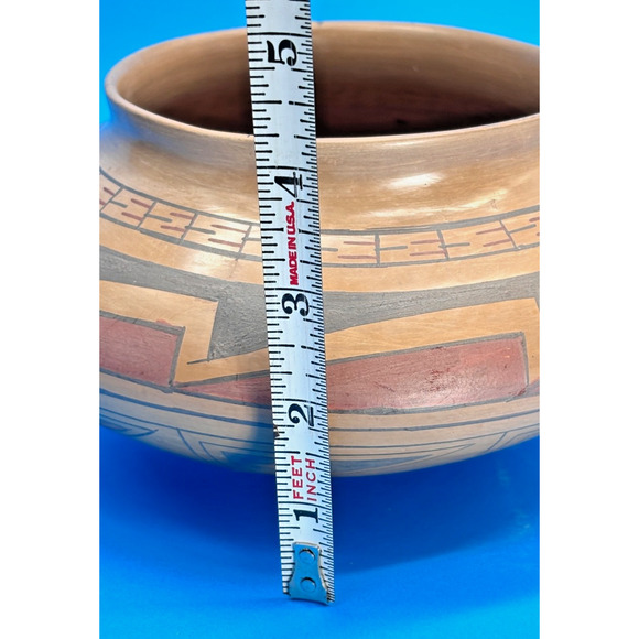 Emeterio Ortiz R, Signed Pottery Mata Ortiz, Black Scarab Beetle Design interior - Picture 4 of 15